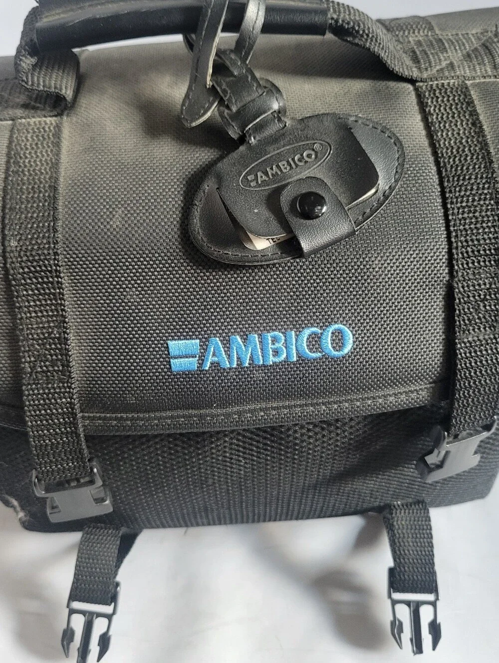 Canon zr 600 digital camcorder